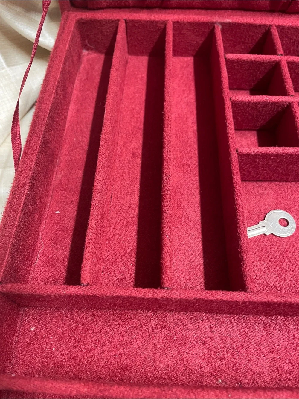 Vintage Red Jewelry Organizer Box - Classic Soft Suede Storage